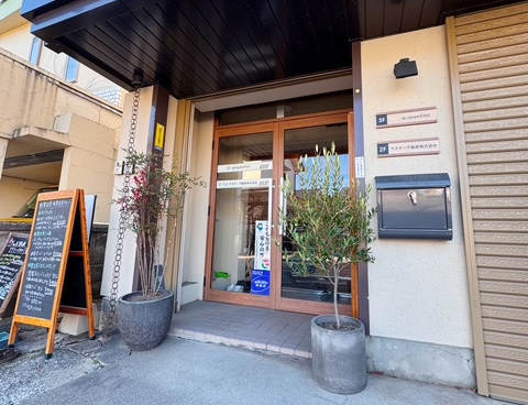 マスター不動産株式会社の店舗外観